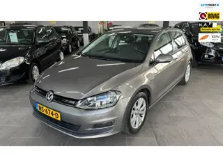Volkswagen Golf 1.0 TSI Comfortline navigatie clima cruise controle elektrische pakket parkeersensor