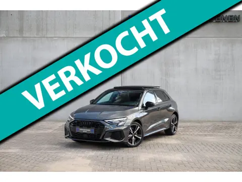 Audi A3 Sportback 45TFSI e PHEV S Edition S line Competition 245pk S-Tronic! 1e|Panoramadak|Virtual 
