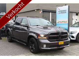 Dodge Ram 1500 5.7 V8 HEMI 400PK SPORT Pano Bushwacker 14''Screen Leder Keyless Stoel verw/koel