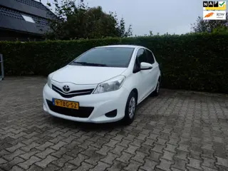 Toyota Yaris 1.0 VVT-i Now
