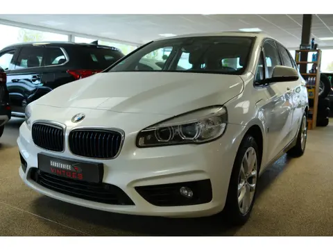 BMW 2 Serie Active Tourer 225xe iPerformance Centennial High Executive Pano, Navi, Xenon, Plugin17"i