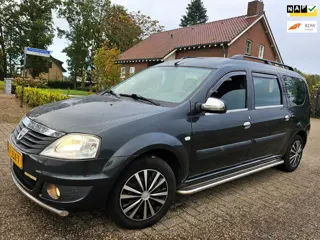 Dacia Logan MCV 1.6i Lauréate 7-Pers. met Airco, Navi, PDC !