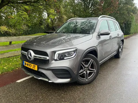 Mercedes-Benz GLB 200 Premium Plus Clima Camera PDC
