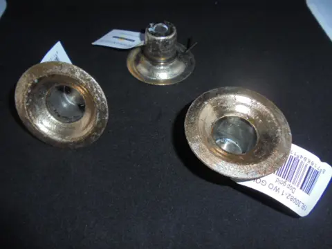 KANDELAAR HOUDER STOMP Gold 3 CM 2 stuks Nieuw