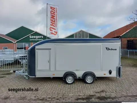 Debon Roadster 1000 gesloten aanhanger, transporter