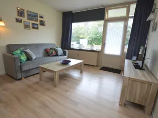 Rustig gelegen appartement op begane grond bij 't bos en De Koog
