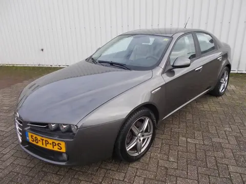 Alfa Romeo 159 1.8 mpi Business ( APK KEURING BIJ AFLEVERING! )