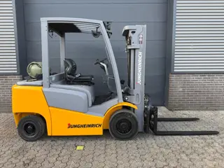 Jungheinrich TFG 425 2,5 ton LPG heftruck (bj 2019)