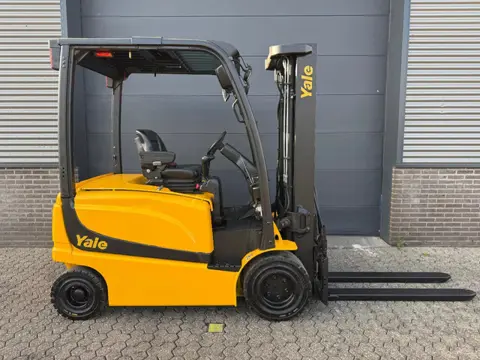 Yale ERP25VL 2,5 ton elektrische heftruck (bj 2017)