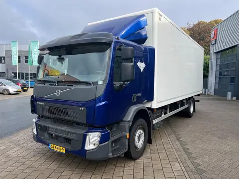 Volvo FE 250 4X2 E6  / SLEEPERCAB / AIRCO / STANDKACHEL / PA1026