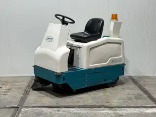 Tennant 6100 Hele nette machine nieuwe accu en borstels!! 395UUR HL1099