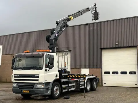 DAF CF 75 / Euro5 / HMF 2420 Kraan / Haakarm / Radio remote / Only 339.432 km / Stuuras / NL Truck H
