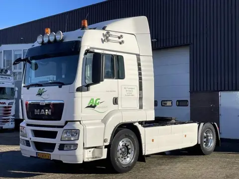 MAN TGS 18.400 / Euro5 EEV / 9000 kg frontaxle / 12-2013 / Airco / PTO prepared / Full spoiler / NL 