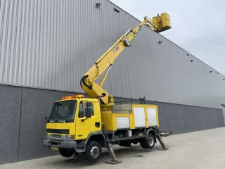 DAF LF 45-150 / Custer hoogwerker 22 mtr / 1998 / NL Truck HT1105