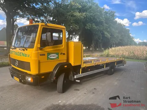 Mercedes-Benz 809 4x2 Euro 0 Handgeschakelde oprijwagen, autotransporter, machinetransporter met alu