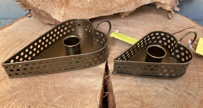 KANDELAARS MET OOR HART 2 DLG MESSING NIEUW
