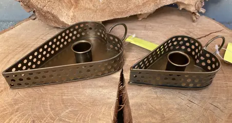 KANDELAARS MET OOR HART 2 DLG MESSING NIEUW