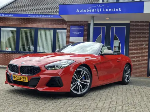 BMW Z4 Roadster M40i High Executive Full Options!