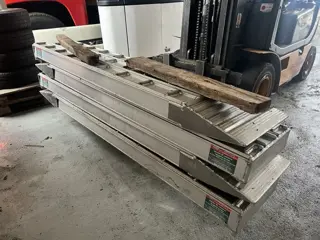 Ultra-Lite 240x 46 x14 cm (bj 2022)