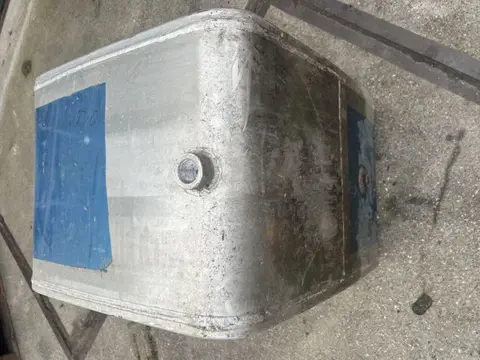 Diversen Hydrauliek tank l 70 b 45 h 62