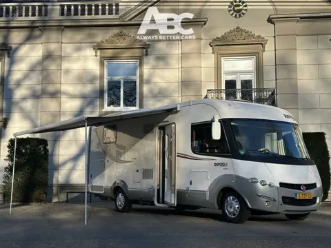 RAPIDO 9090DF Rapido 9090DF Airco Trekhaak (bj 2014)