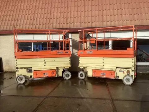 Gebruikte schaarhoogwerker JLG 3246ES (2015)
