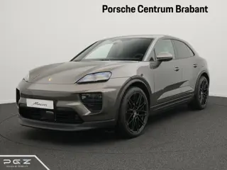 Porsche Macan 4