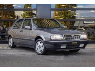 Lancia Thema 3.0 8.32 Ferrari