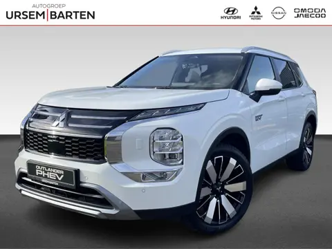 Mitsubishi Outlander 2.4 PHEV Business Edition Lage bijtelling € 49.990,-!!