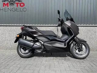 Yamaha X-MAX 300 TECH MAX (bj 2026)