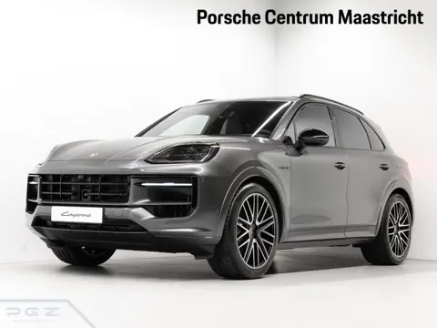 Porsche Cayenne S E-Hybrid Black Edition
