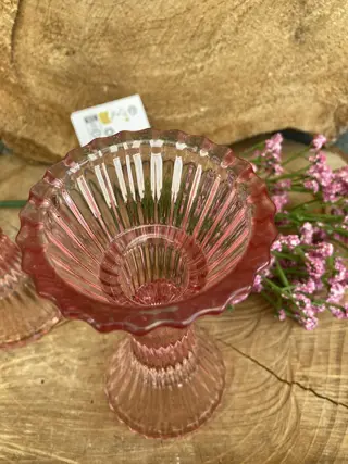 KANDELAAR RIBBEL ROZE GLAS DINER- WAXINELICHT 2 DLG NIEUW