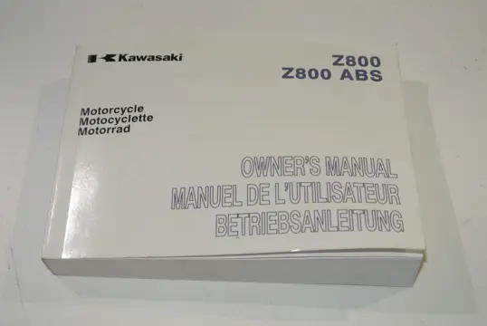 INSTRUCTIEBOEKJE Kawasaki Z 800 2013 - 2014