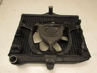 RADIATEUR Yamaha V max 1987 - 2002