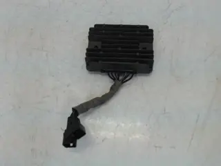 SPANNINGSREGELAAR Suzuki GSX R 1000 2005 - 2006