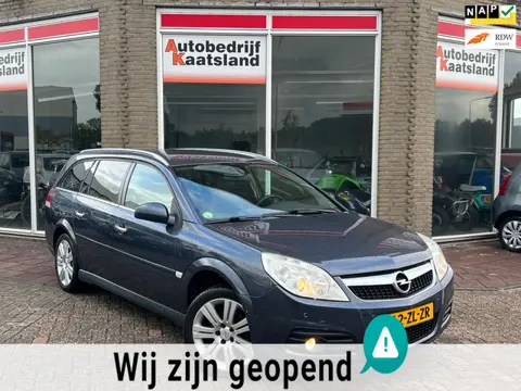 Opel Vectra Wagon 2.2-16V Executive - Leer - MOTORLAMPJE BRANDT -