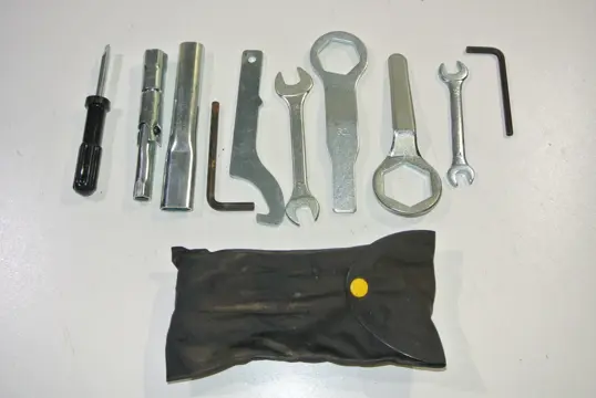 GEREEDSCHAPSET Yamaha FZ6 2004 - 2007