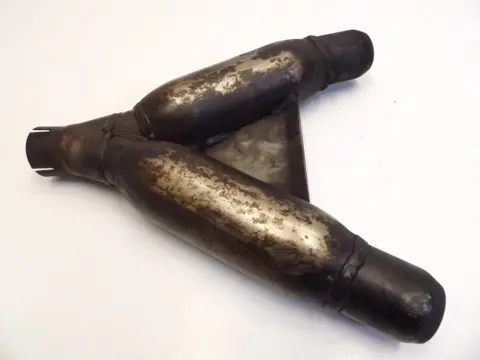 UITLAATBOCHTEN Yamaha TDM 1991 - 1995