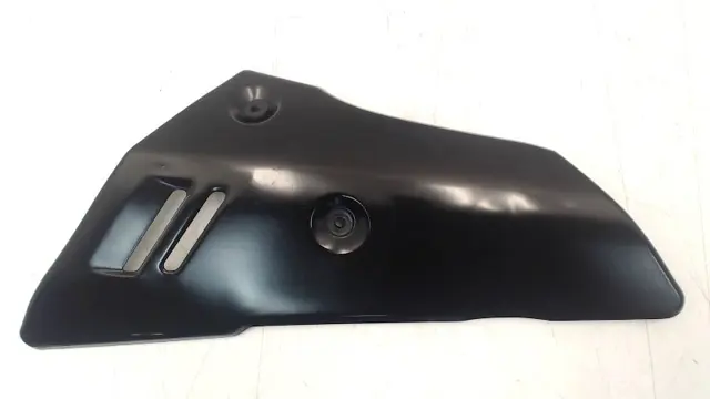UITLAAT Suzuki GSR 600 2006 - 2009
