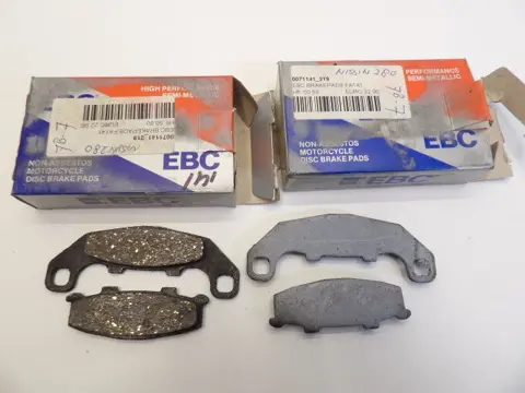 REMBLOKKEN VOOR Kawasaki GPZ 500 1995 - 2005