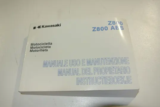 INSTRUCTIEBOEKJE Kawasaki Z 800 2013 - 2014
