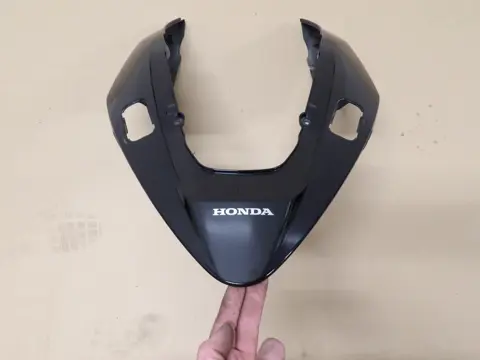 ACHTERKUIPDEEL Honda VFR 800 I 2002 - 2013
