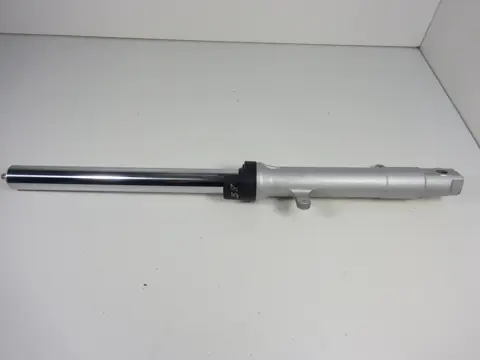 VOORPOOT LINKS COMPLEET Suzuki GSR 600 2006 - 2009