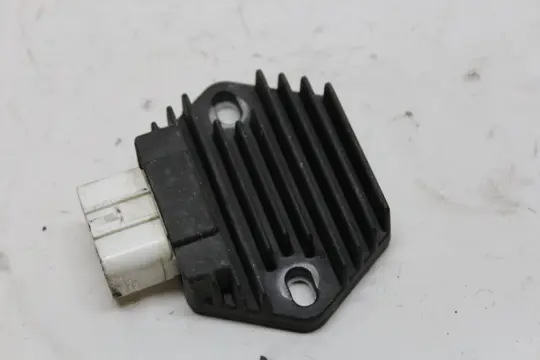 SPANNINGSREGELAAR Honda CBF 250 2004 - 2012