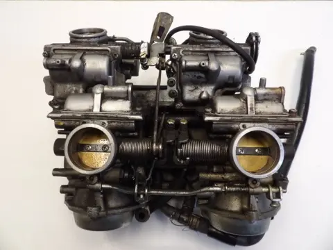 CARBURATEURSET Honda VFR 750 1986 - 1989