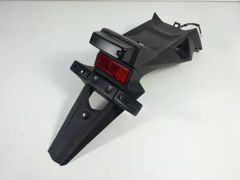 KENTEKENPLAATHOUDER Suzuki GSR 750 2011 - 2016