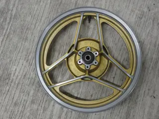 ACHTER VELG Suzuki GSX 750 1984 - 1986