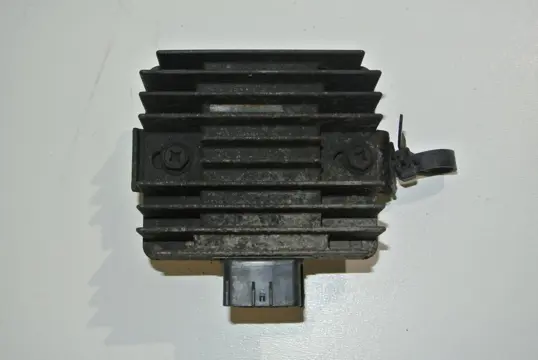 SPANNINGSREGELAAR Suzuki GSR 600 2006 - 2009