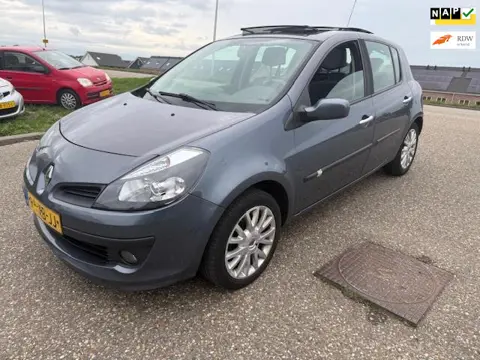 Renault Clio 1.4-16V Exception VERKOCHT