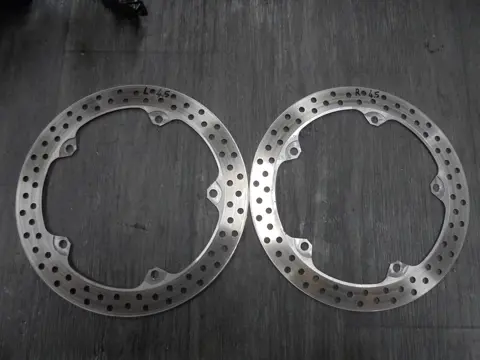 REMSCHIJVEN SET Triumph Trident 660 2021 - 2023